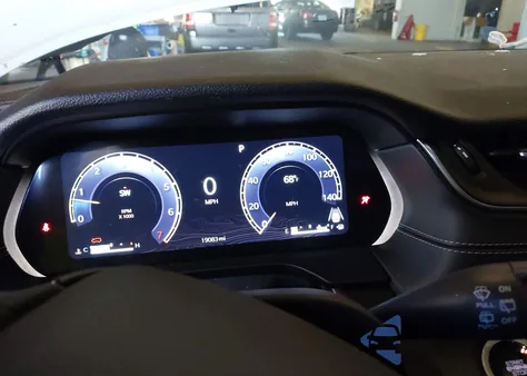 2024 Jeep Grand Cherokee Laredo X 4X4 из США, поврежденный, VIN 1C4RJHAG3RC215964